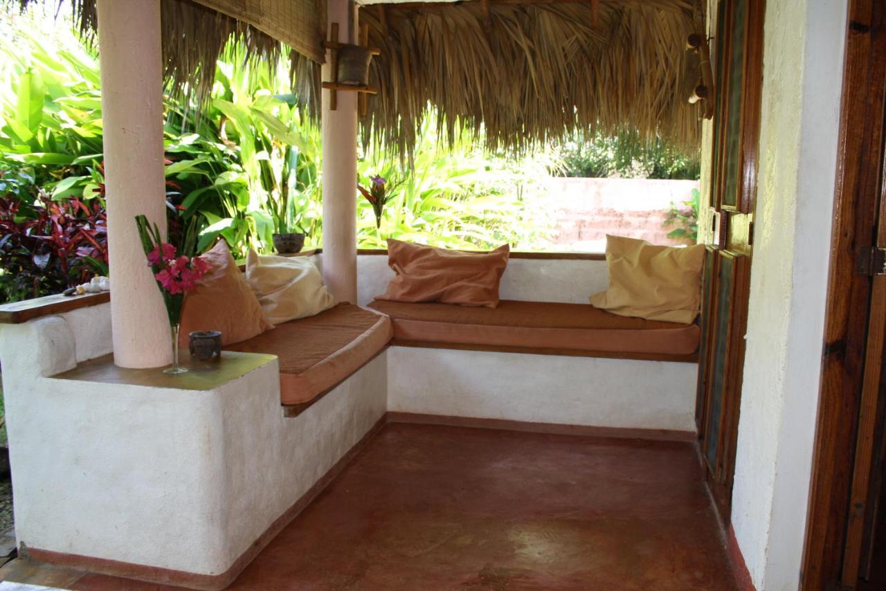Palm-Covered House In The Tropical -Casa Oli Las Galeras Exterior photo